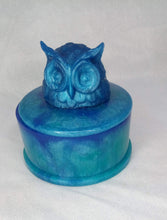 Load image into Gallery viewer, Blue &amp; Green Owl Jewelry Holder
